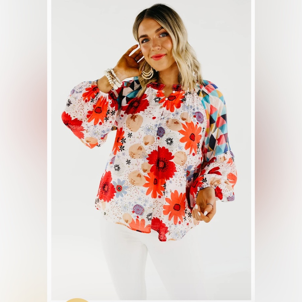 [Fate] Flowery Henley NWOT Small Oversized